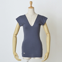 sleeveless plugging v-neck tee/スリーブレスプラギングVネックT