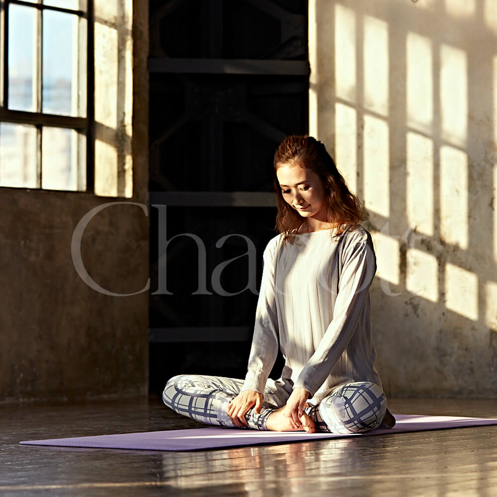 バレエ・ダンスでおなじみのチャコットのおしゃれなヨガウェアで最新コーディネートを楽しもう