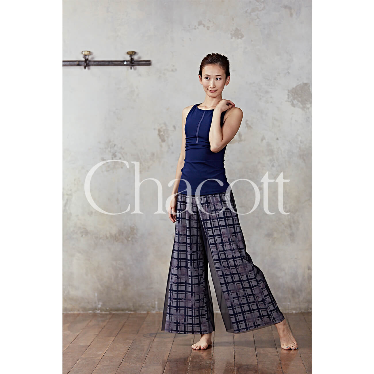 バレエ・ダンスでおなじみのチャコットのおしゃれなヨガウェアで最新コーディネートを楽しもう